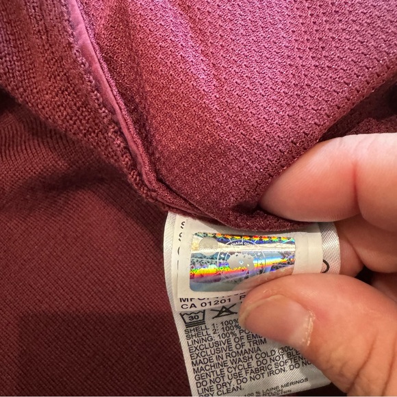 Canada Goose Windbridge Hooded Zip Up Jacket in Elderberry - Picture 10 of 11